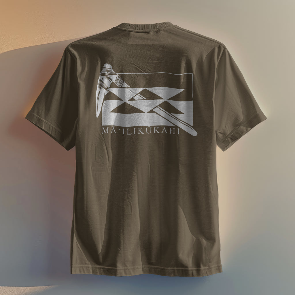 Makua Paʻakai on Lepo Loʻi